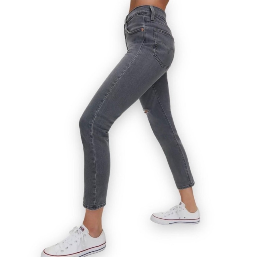 NWT Levi’s 501 Skinny Jeans High Rise Faded Black Rigid Distressed Size 29 x 30